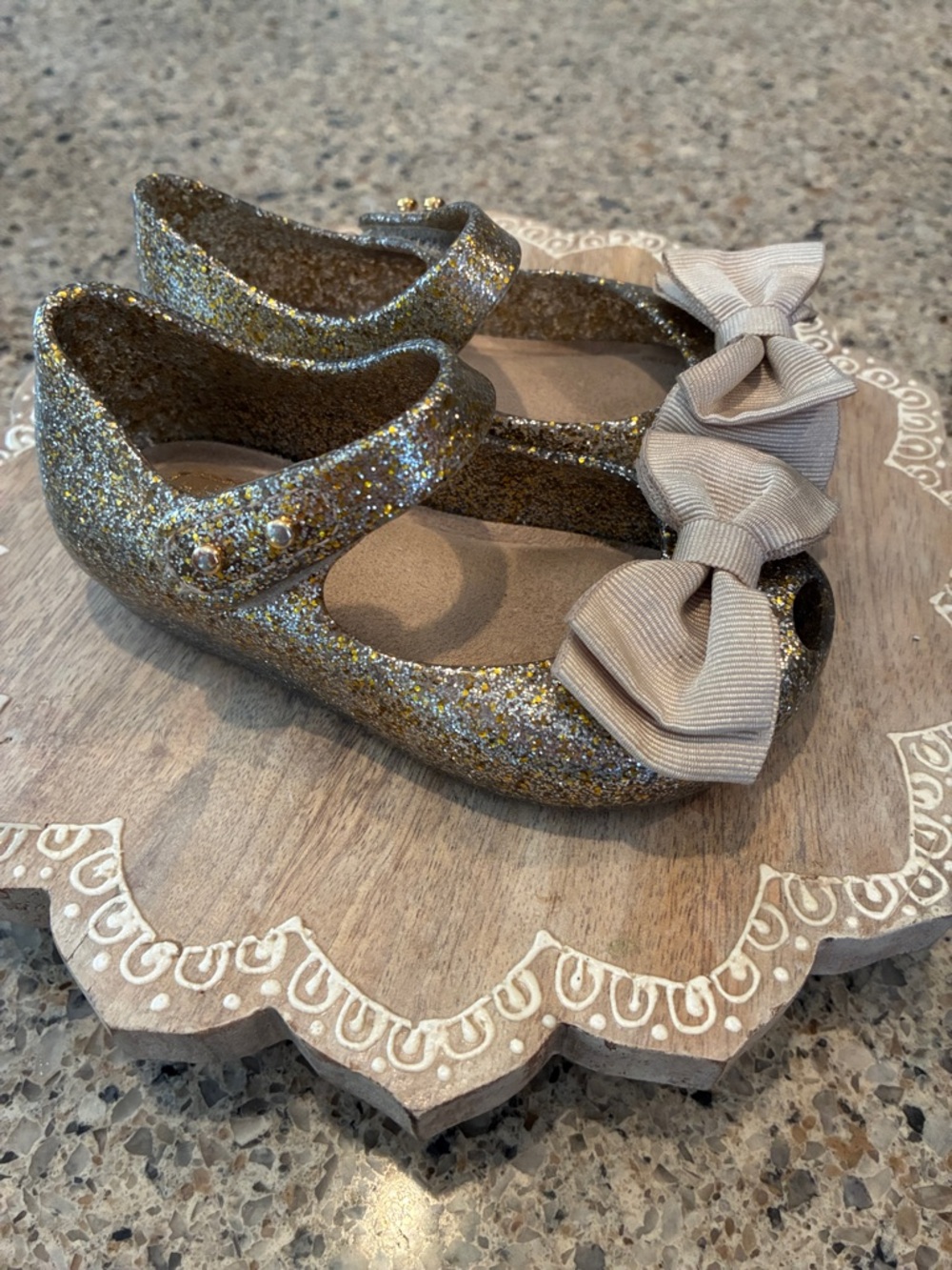 6C Mini Melissa Gold Bow Shoes with Velcro Strap Closure
